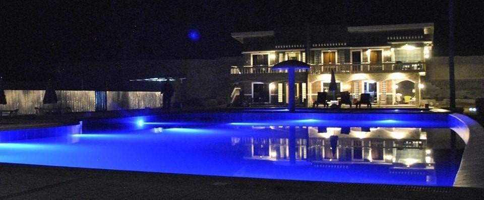 Lagoon Beach Resort Gitagun Eksteriør bilde